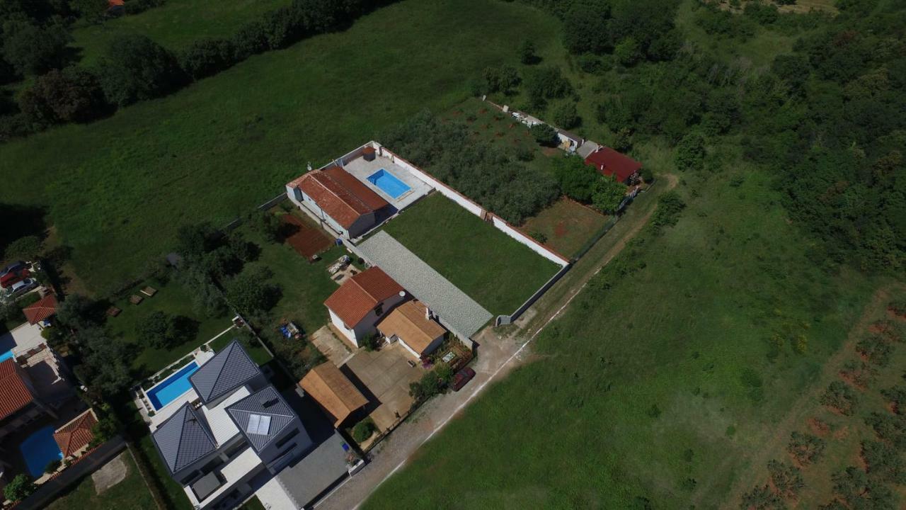 Holiday Home Petrovic Medulin Exterior photo